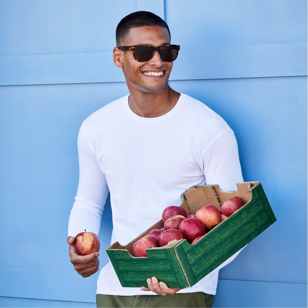 Qualifin Shop Fruit of the Loom Iconic 150 Classic T Shirt long sleeve Model weiß