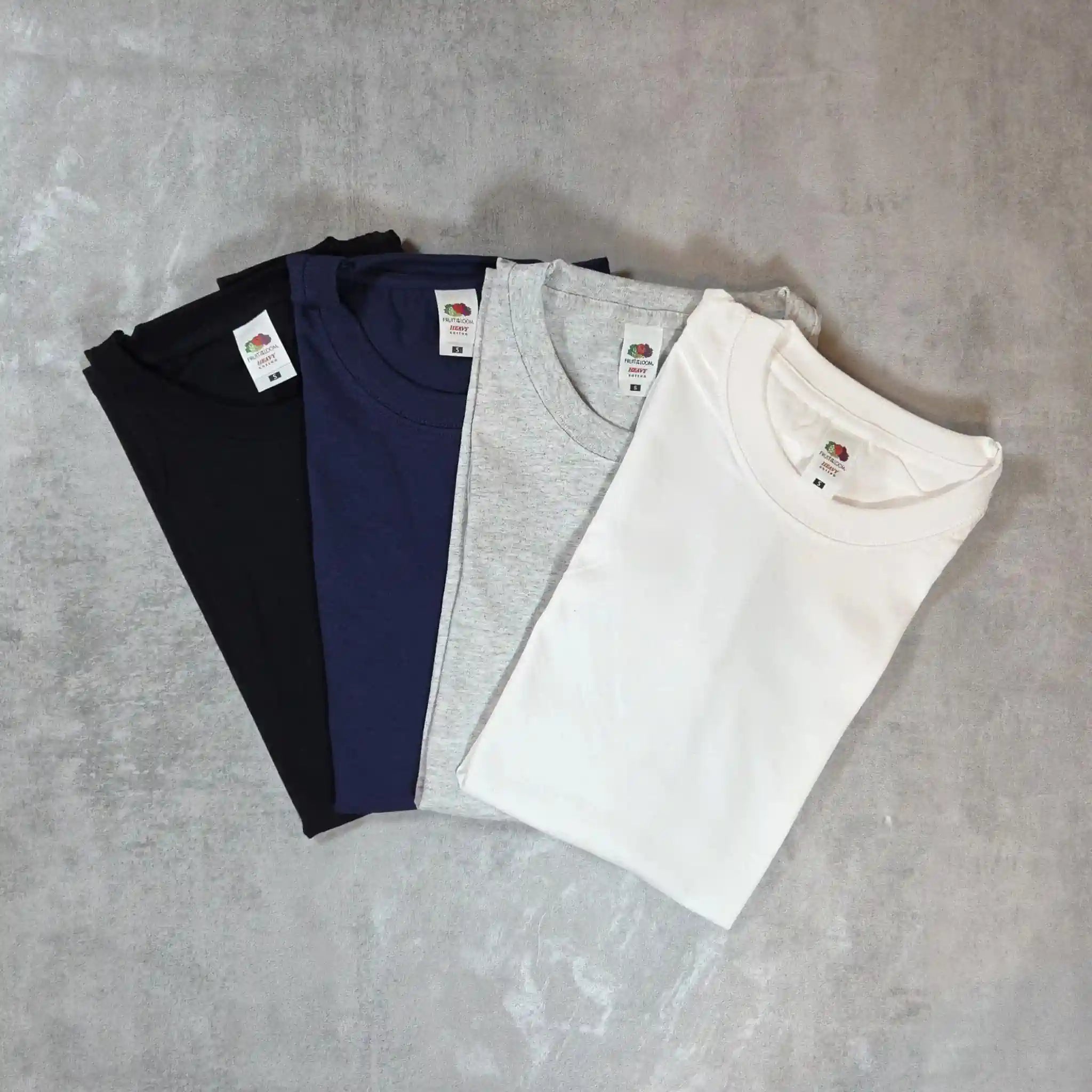 Fruit of the Loom T-Shirts - 10er Pack - Heavy Cotton Herren - Schwarz/Weiß